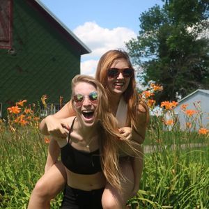 Meet your Posher, Alissa